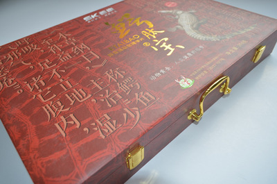 廣州萬形紙品包裝 木質特色禮盒訂做，含金屬扣設計與市場暢賣